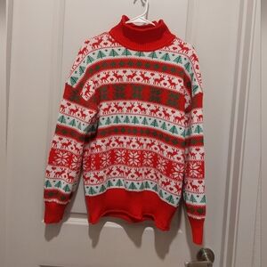 Festive Red and White Holiday Sweater Size: L